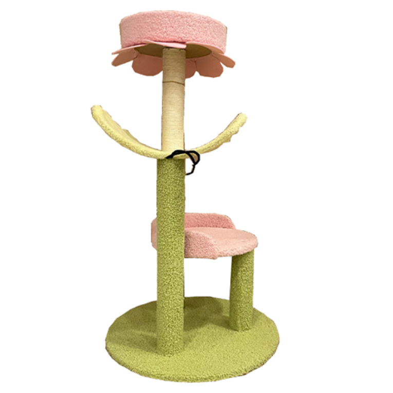 شجرة وخداشة للقطط